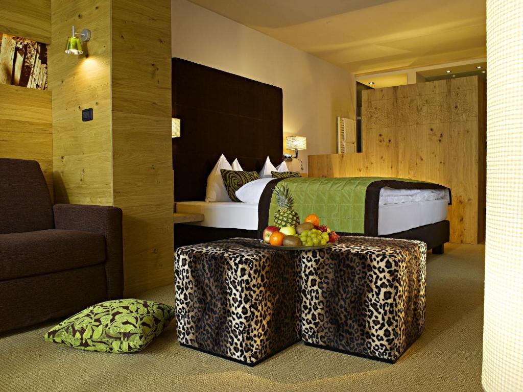 La Maiena Meran Resort Marlengo Δωμάτιο φωτογραφία